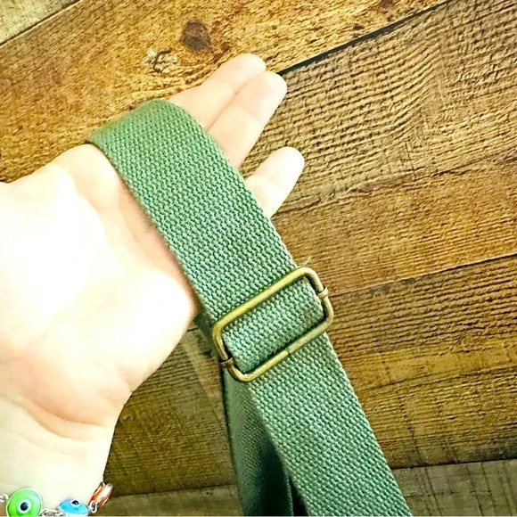 New Unisex Rare Vintage Y2K Diesel Distressed Crossbody Mulitpocket Military Bag - Picture 14 of 14